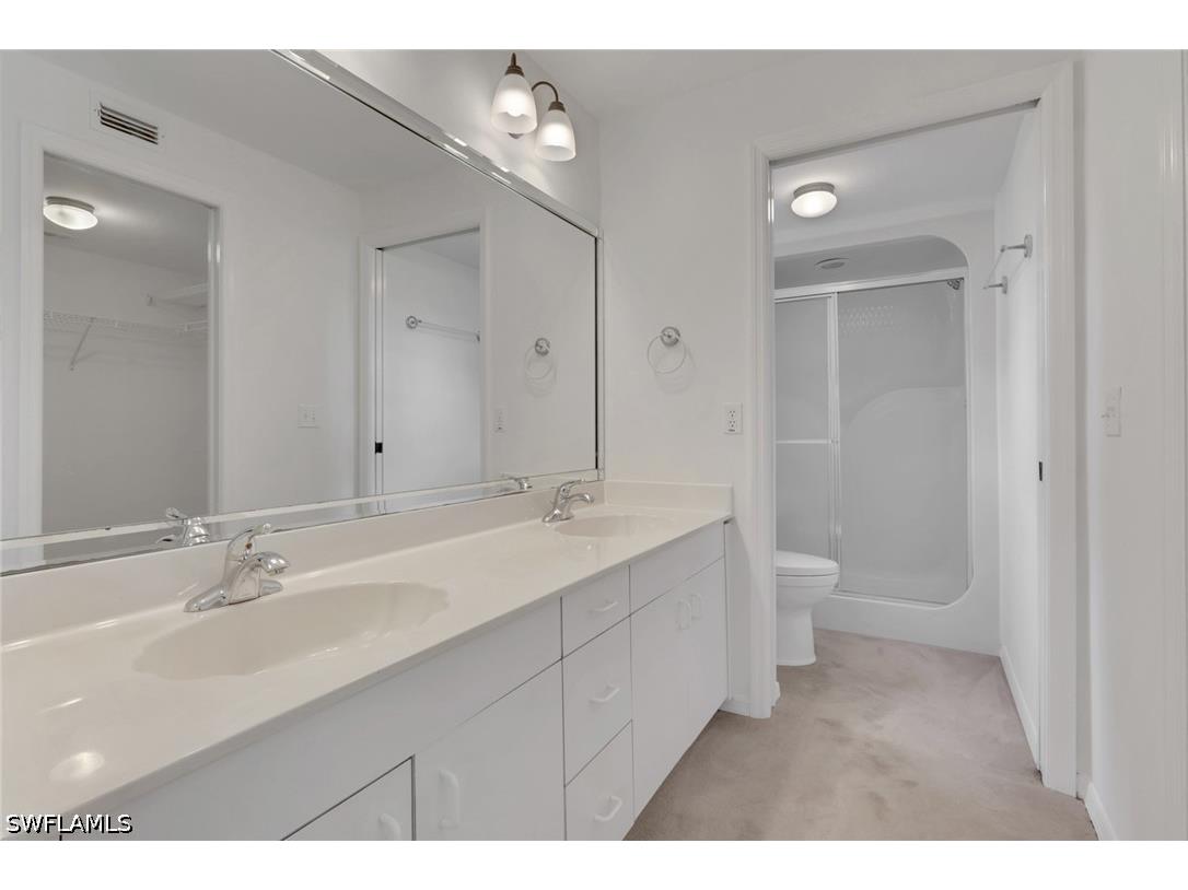 121 Gabriel Circle #1 Naples FL 34104 226008190 image9