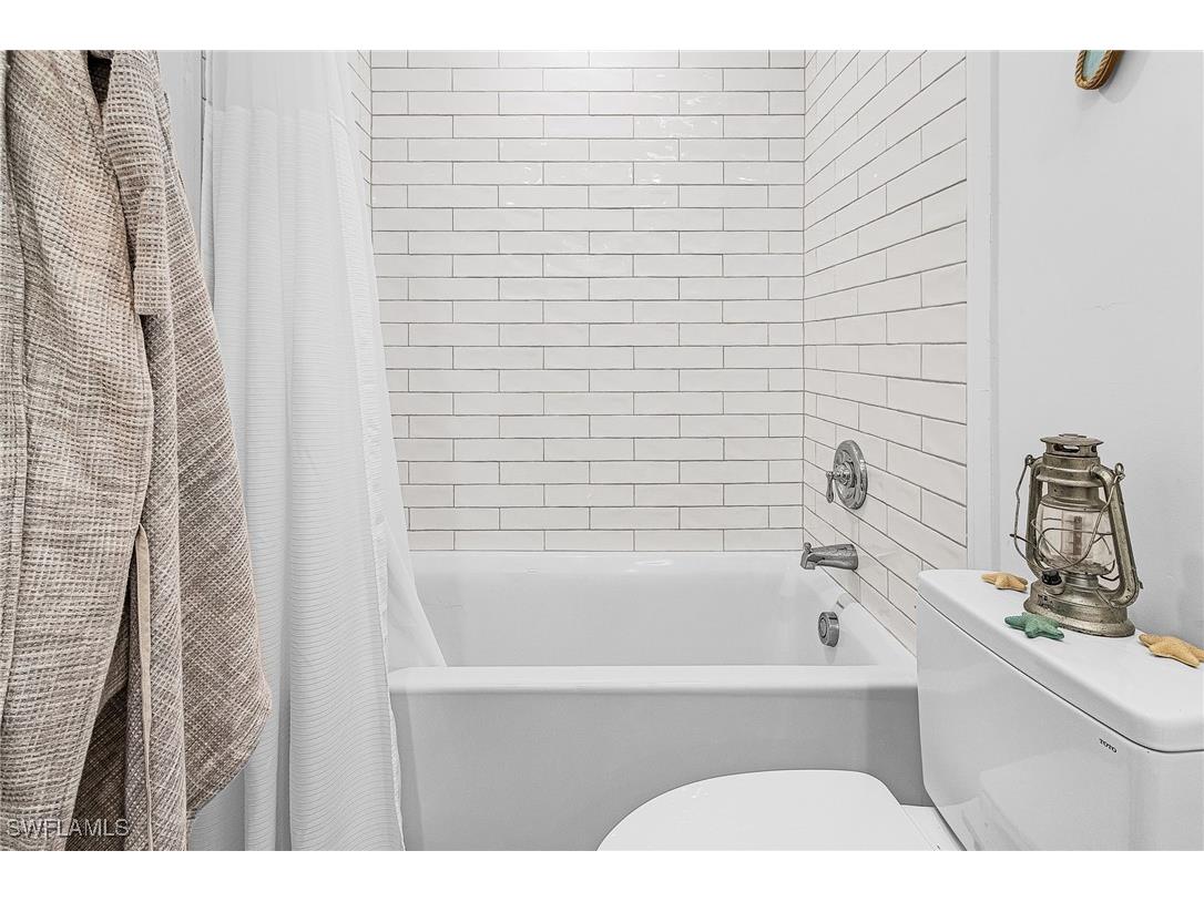 121 Jamaica Drive Naples FL 34113 225077648 image18