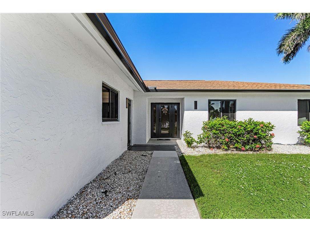 121 Jamaica Drive Naples FL 34113 225077648 image2