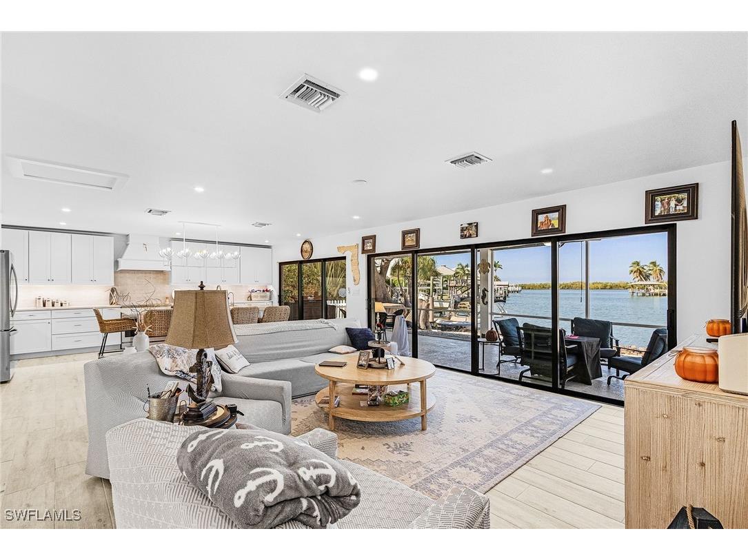 121 Jamaica Drive Naples FL 34113 225077648 image5