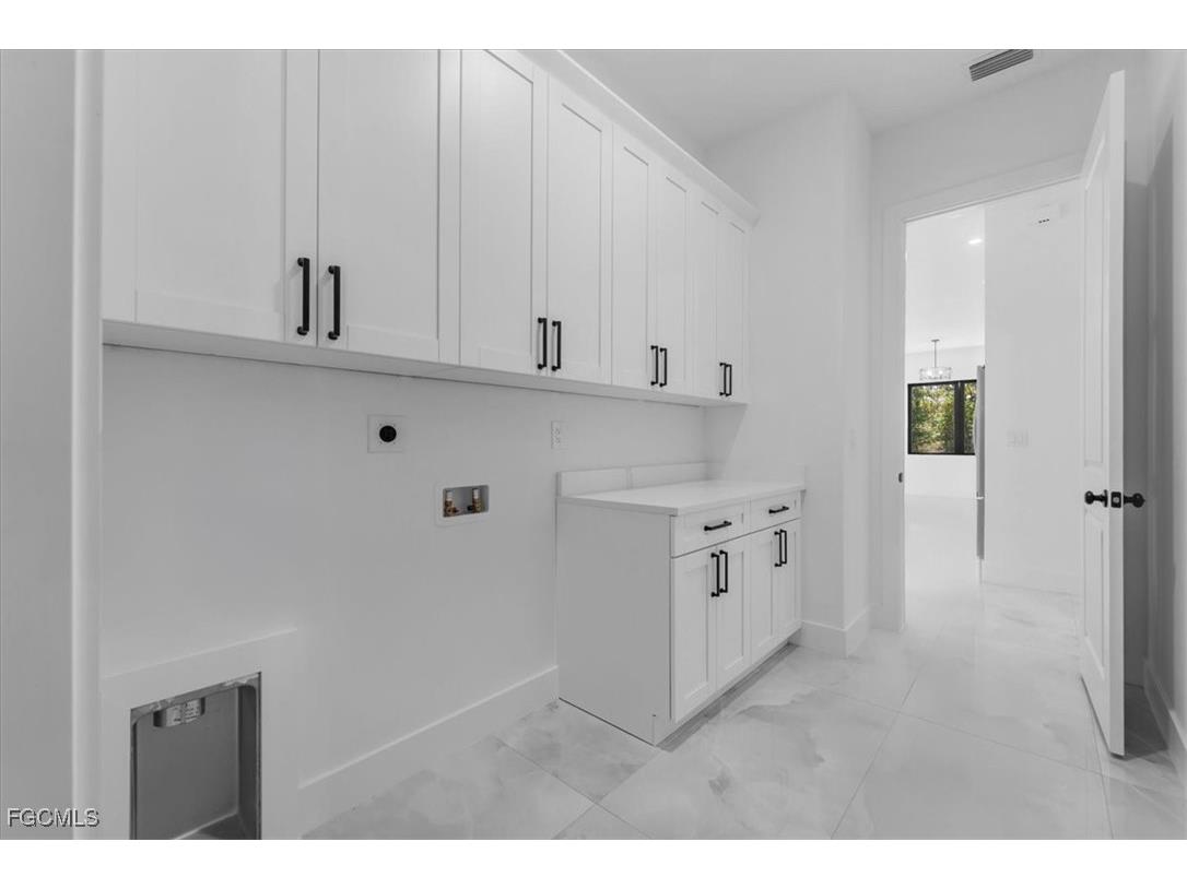 121 Moore Avenue Lehigh Acres FL 33936 2025005602 image20