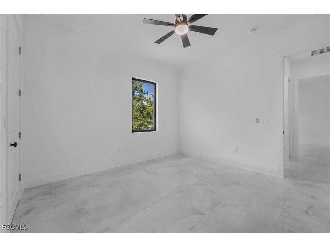 121 Moore Avenue Lehigh Acres FL 33936 2025005602 image24