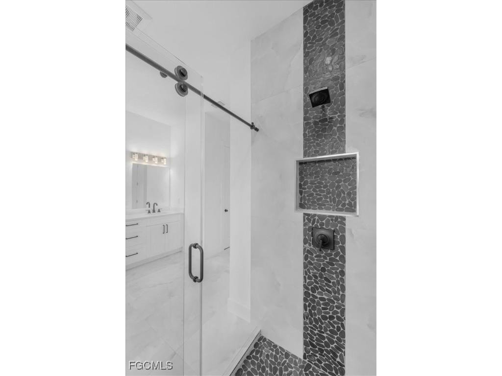 121 Moore Avenue Lehigh Acres FL 33936 2025005602 image37