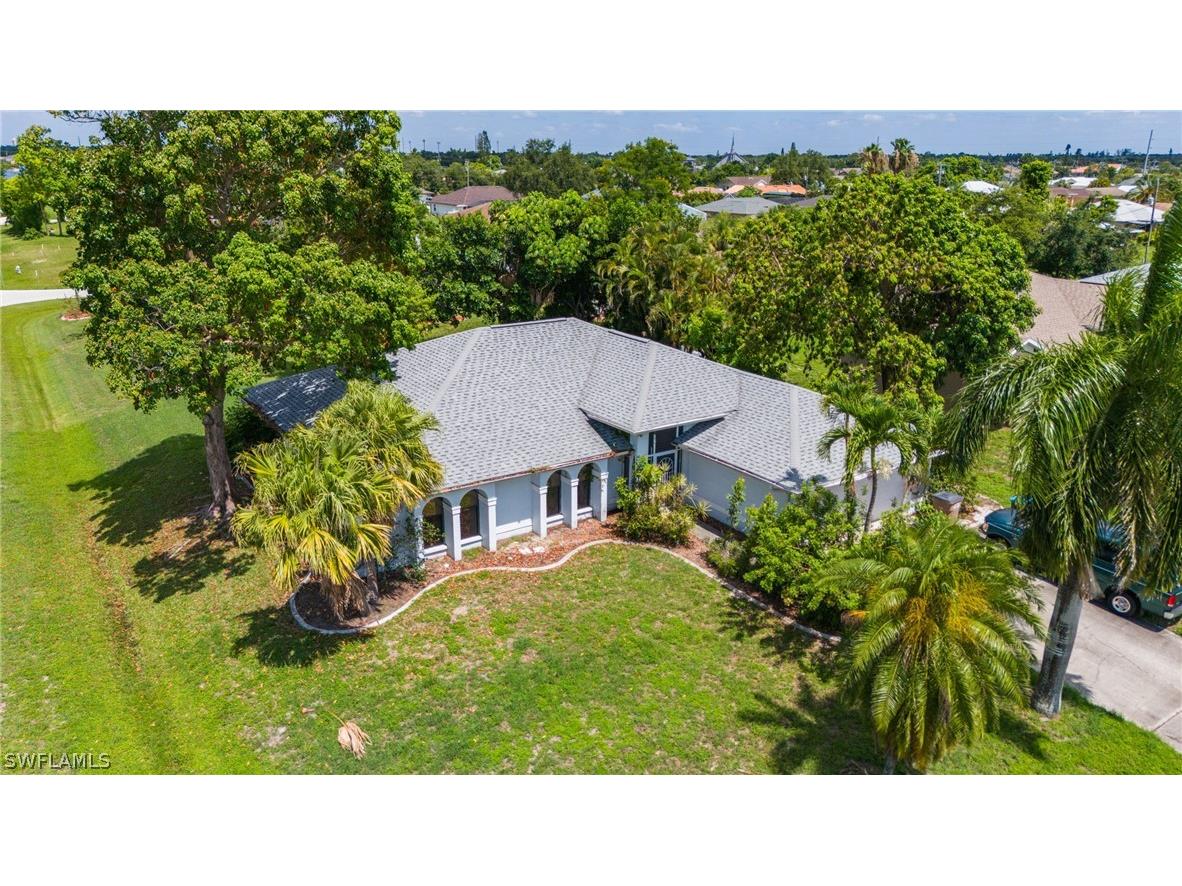 121 NE 20th Avenue Cape Coral FL 33909 224051956 image1