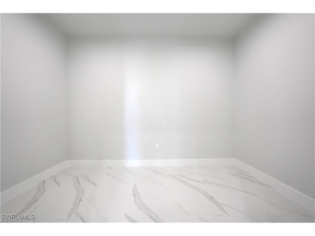 121 NE 8th Terrace Cape Coral FL 33909 225066393 image11