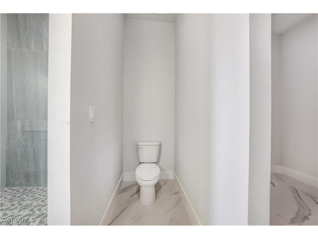 121 NE 8th Terrace Cape Coral FL 33909 225066393 image12