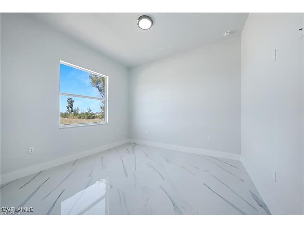 121 NE 8th Terrace Cape Coral FL 33909 225066393 image26