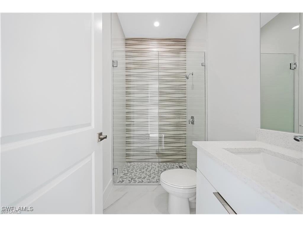 121 NE 8th Terrace Cape Coral FL 33909 225066393 image29