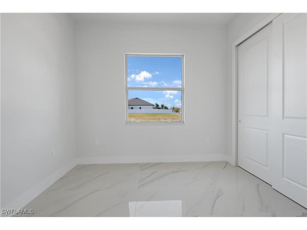 121 NE 8th Terrace Cape Coral FL 33909 225066393 image30