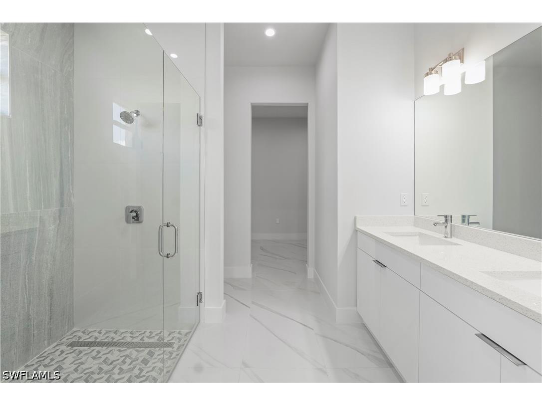 121 NE 8th Terrace Cape Coral FL 33909 226017712 image22