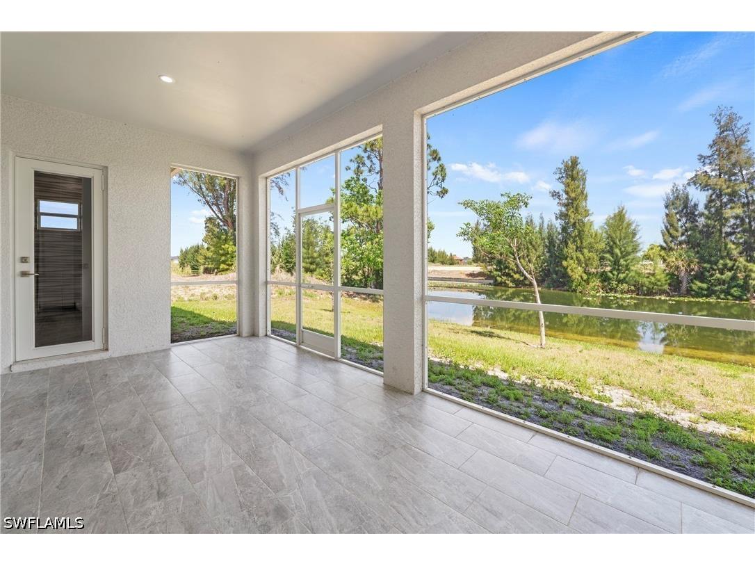 121 NE 8th Terrace Cape Coral FL 33909 226017712 image29