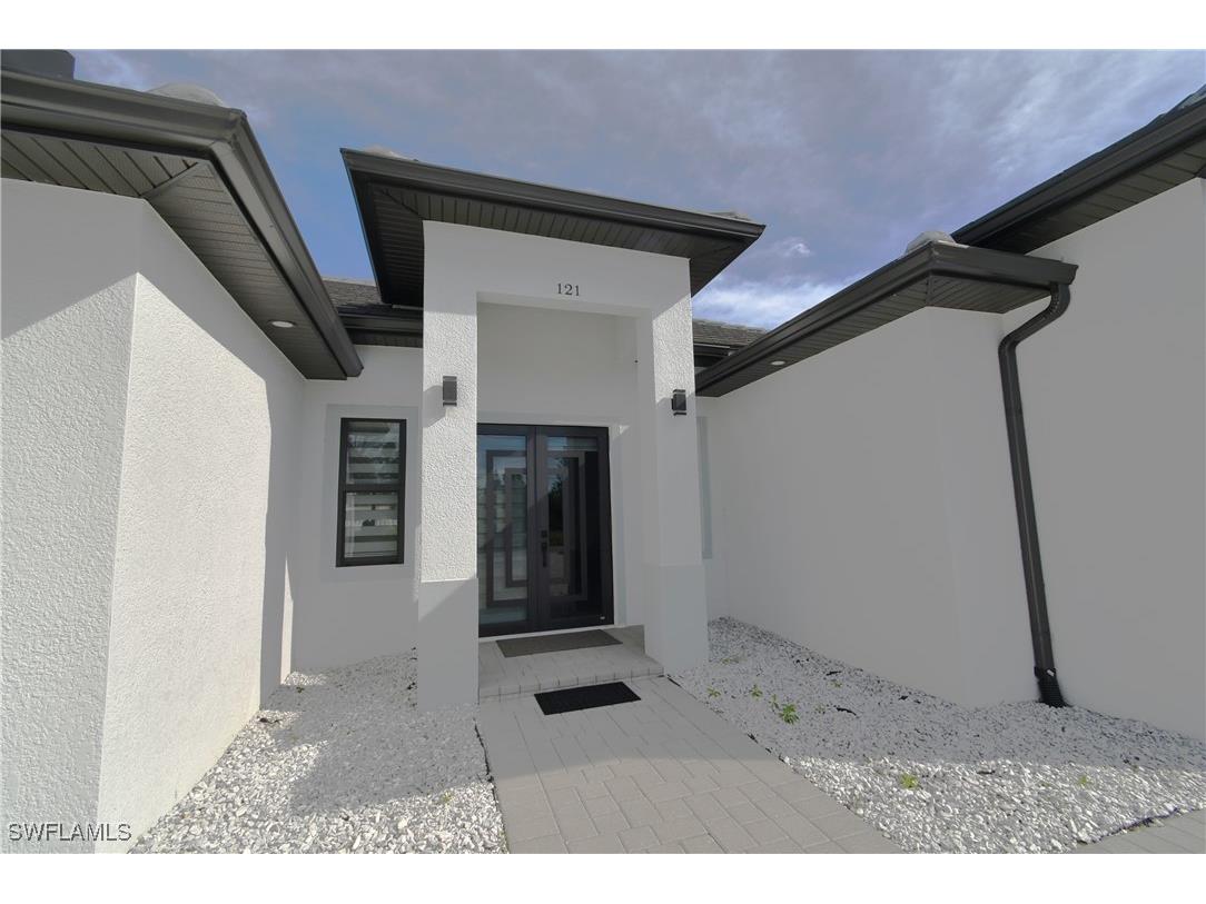 121 NW 10th Avenue Cape Coral FL 33993 225038057 image4