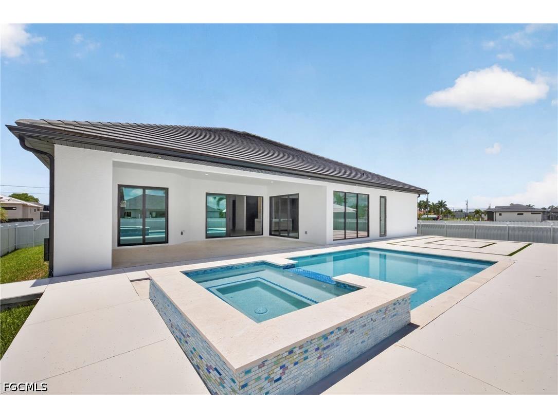121 NW 35th Place Cape Coral FL 33993 2026025318 image48