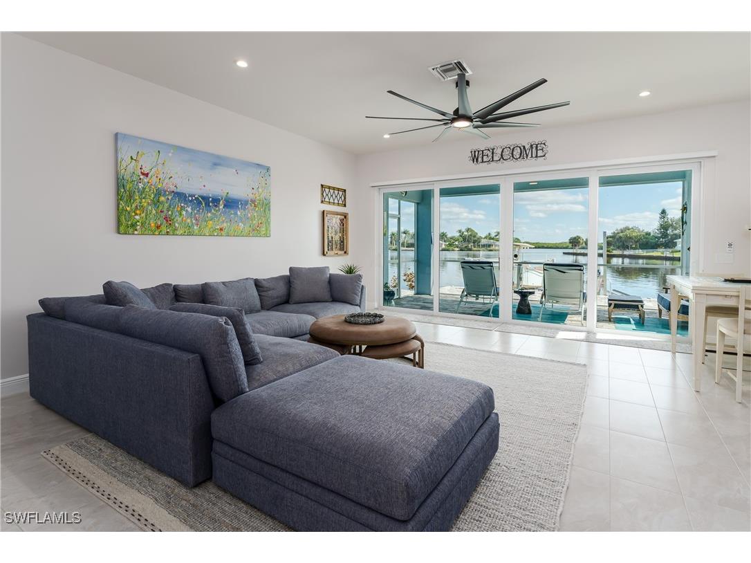 121 Newport Drive Naples FL 34114 225066594 image9