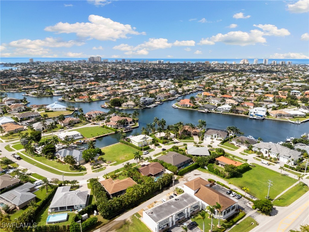 121 S Bahama Avenue Marco Island FL 34145 225074909 image32