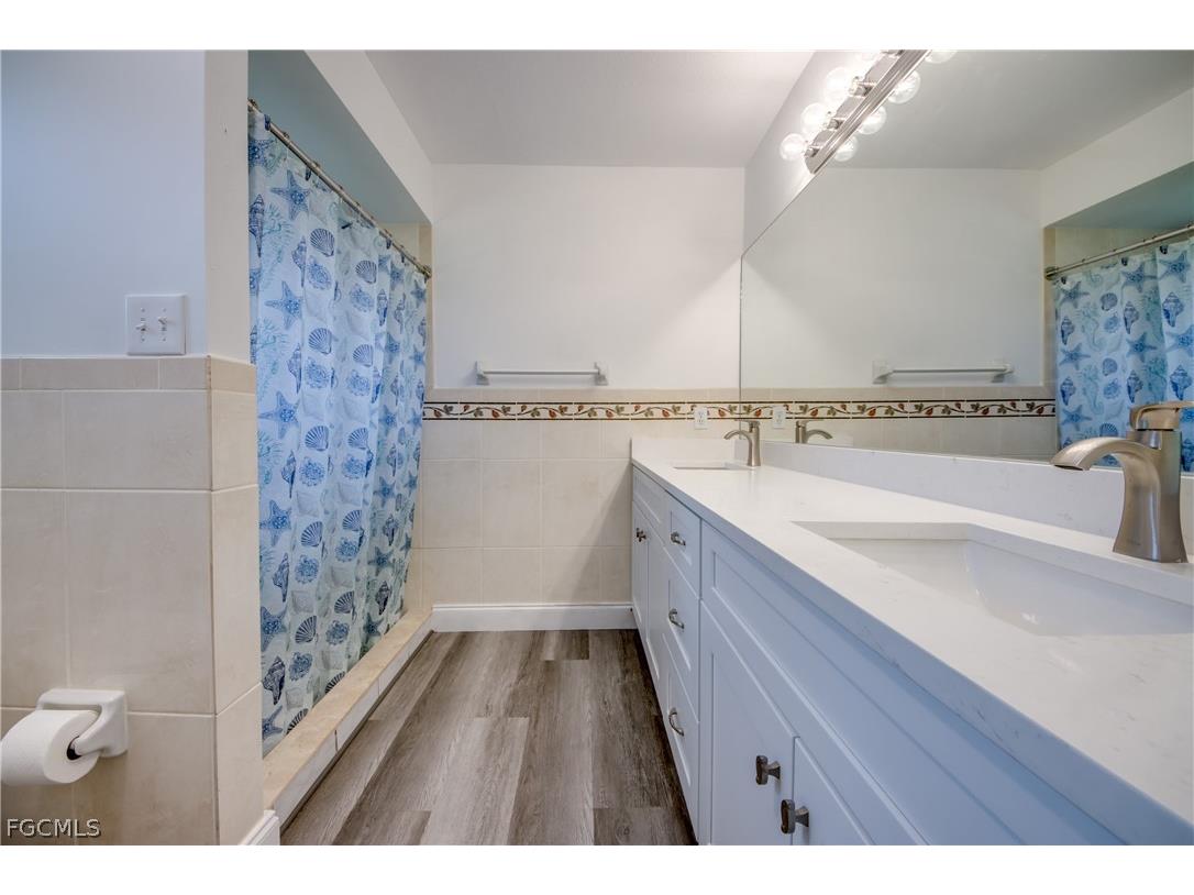 121 SE 17th Street Cape Coral FL 33990 2026012579 image22