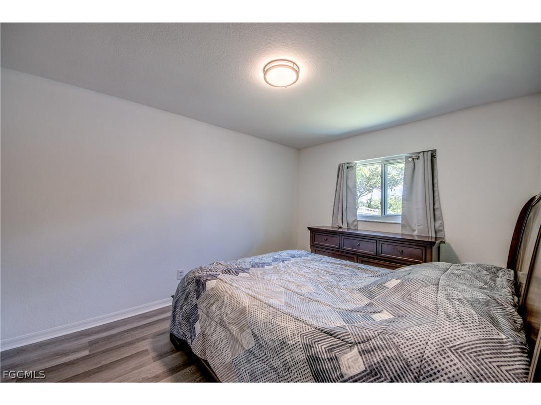121 SE 17th Street Cape Coral FL 33990 2026012579 image27