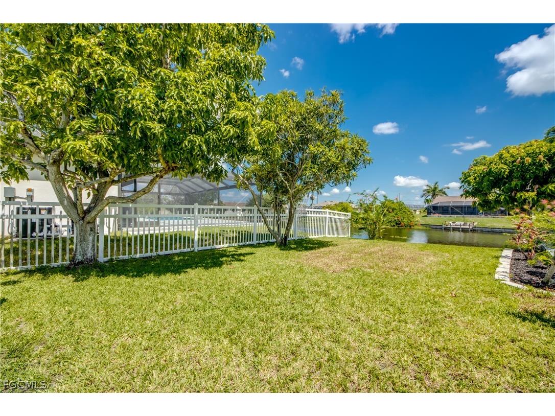 121 SE 17th Street Cape Coral FL 33990 2026012579 image41