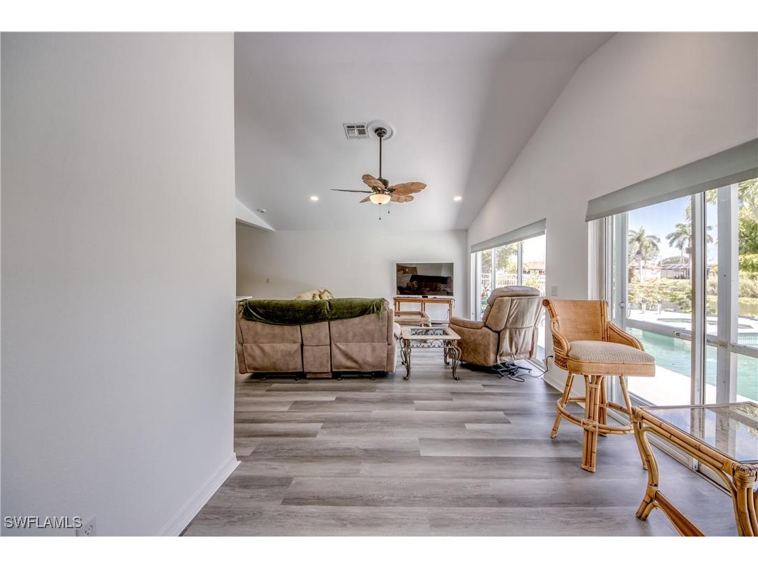 121 SE 17th Street Cape Coral FL 33990 225062720 image30