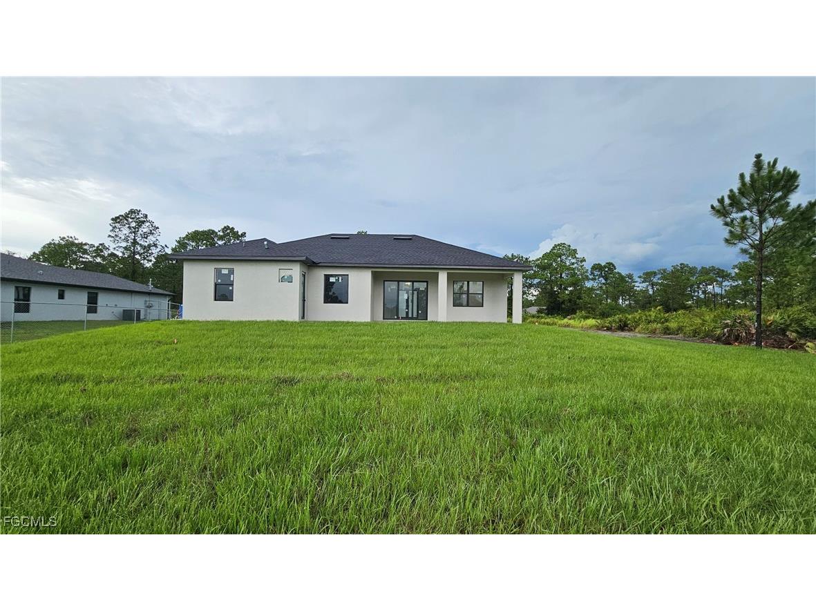 1210 Edison Avenue Lehigh Acres FL 33972 2025011597 image22