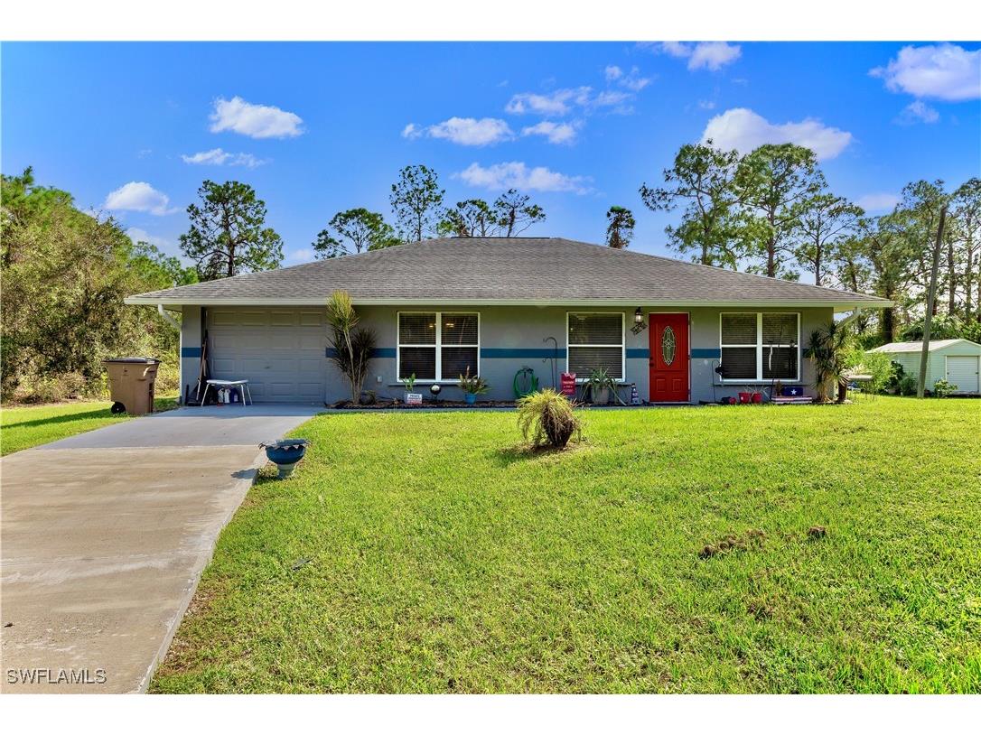 1210 Lincoln Avenue Lehigh Acres FL 33972 224082174 image1