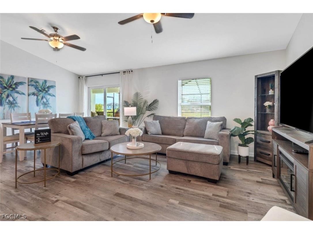 1210 NE 19th Place Cape Coral FL 33909 2026012044 image3