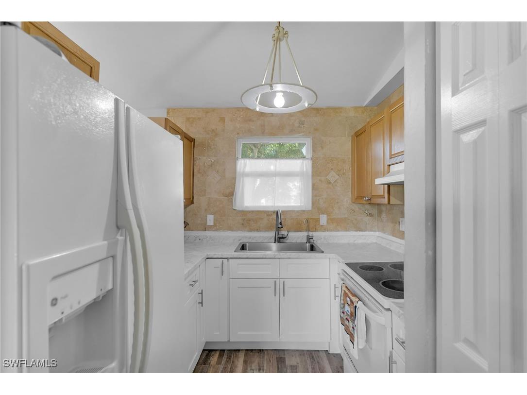 1210 NE 5th Place Cape Coral FL 33909 225013007 image10