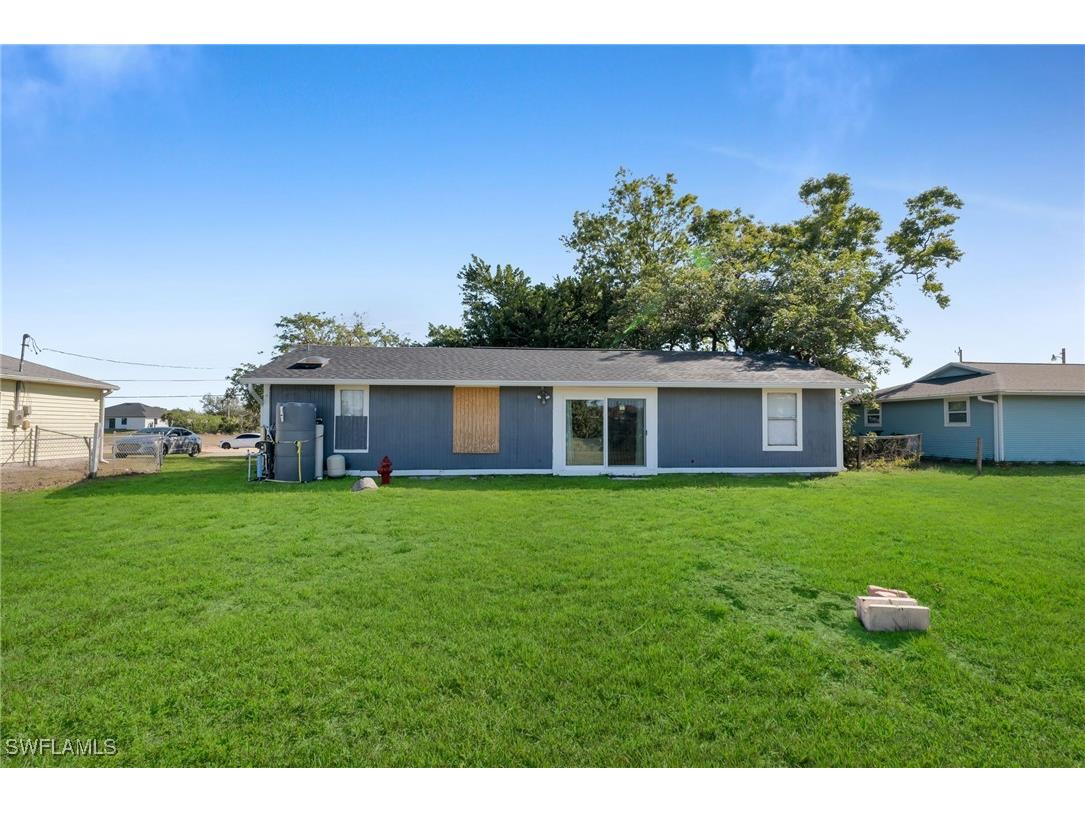 1210 NE 5th Place Cape Coral FL 33909 225013007 image24