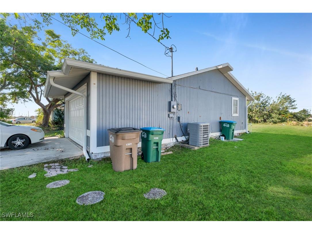 1210 NE 5th Place Cape Coral FL 33909 225013007 image28