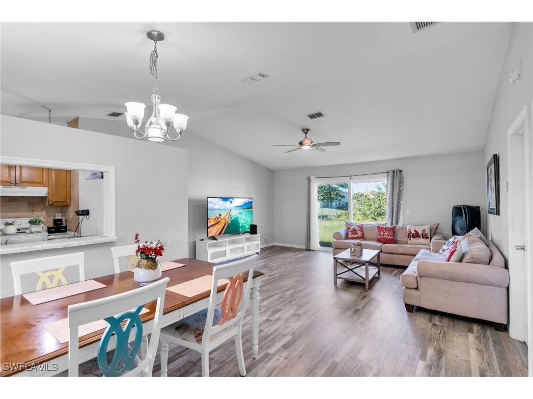 1210 NE 5th Place Cape Coral FL 33909 225013007 image7