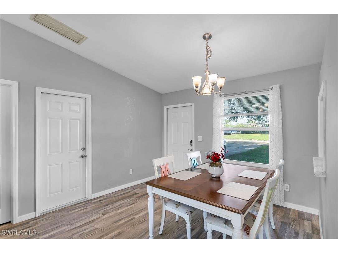 1210 NE 5th Place Cape Coral FL 33909 225013007 image9