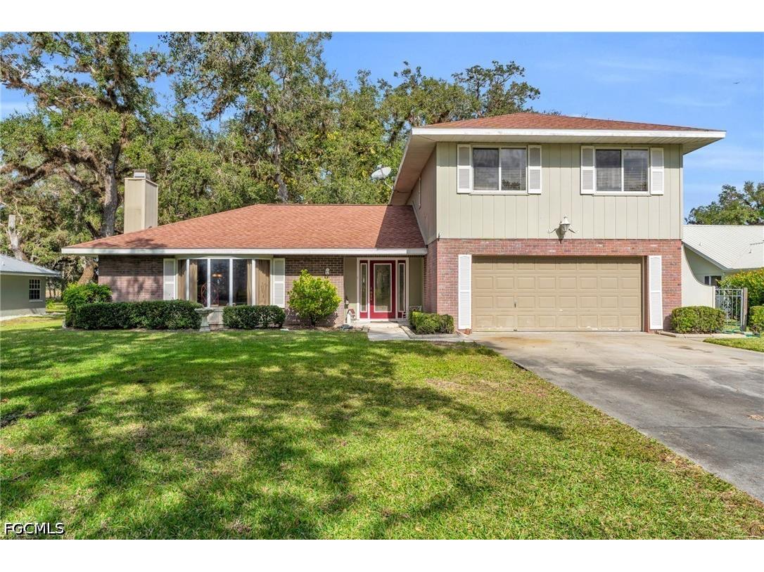 1210 Riverbend Drive Labelle FL 33935 2026016412 image1