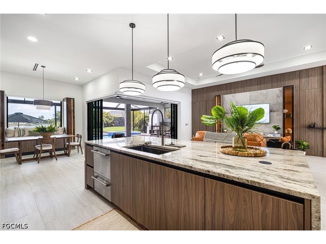 1210 SW Santa Barbara Place Cape Coral FL 33991 2026028050 image15