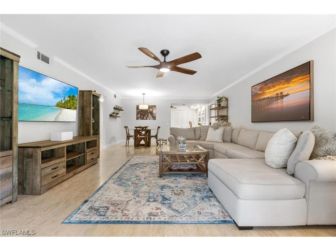 1210 Shady Rest Lane #11 Naples FL 34103 223027263 image1