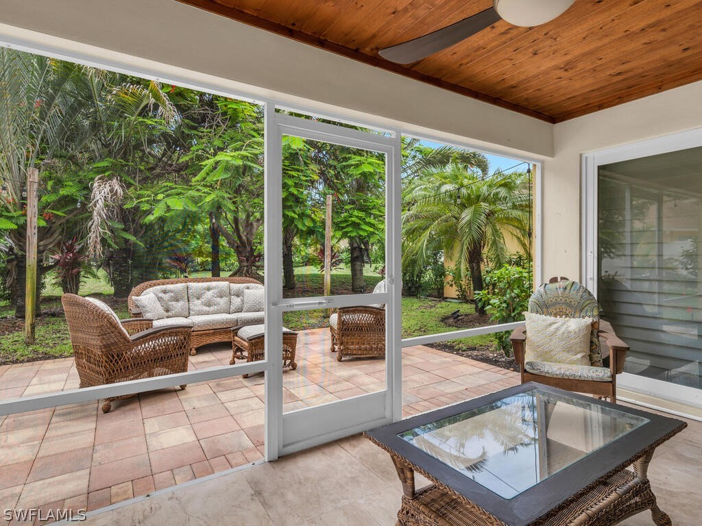 1210 Shady Rest Lane #11 Naples FL 34103 224054559 image1