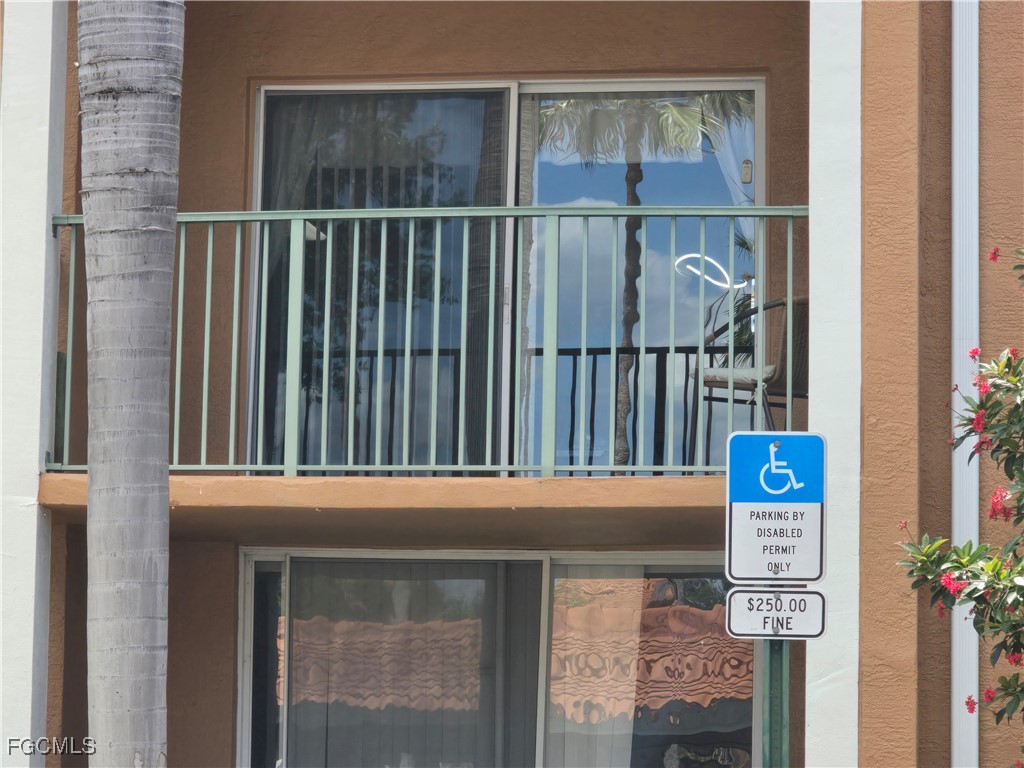 1210 Wildwood Lakes Boulevard #203 Naples FL 34104 2026003973 image29