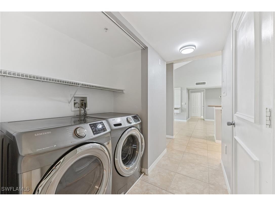 1210 Wildwood Lakes Boulevard #304 Naples FL 34104 225082173 image18