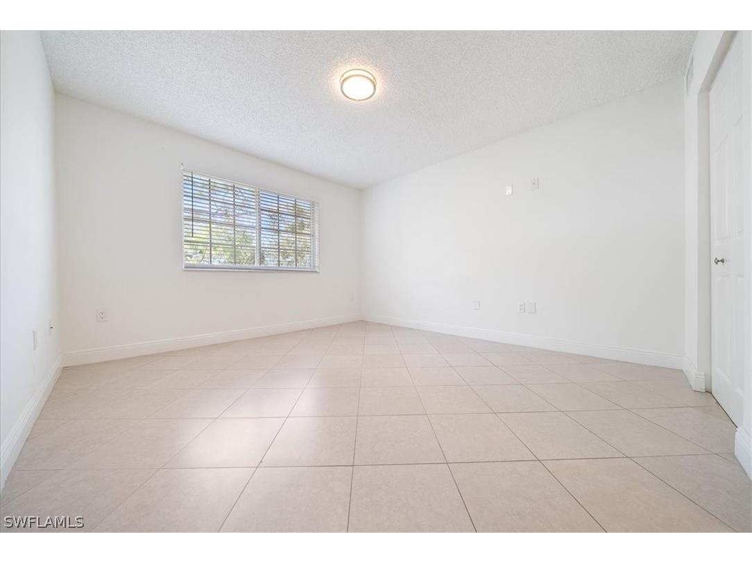 1210 Wildwood Lakes Boulevard #306 Naples FL 34104 225073413 image19