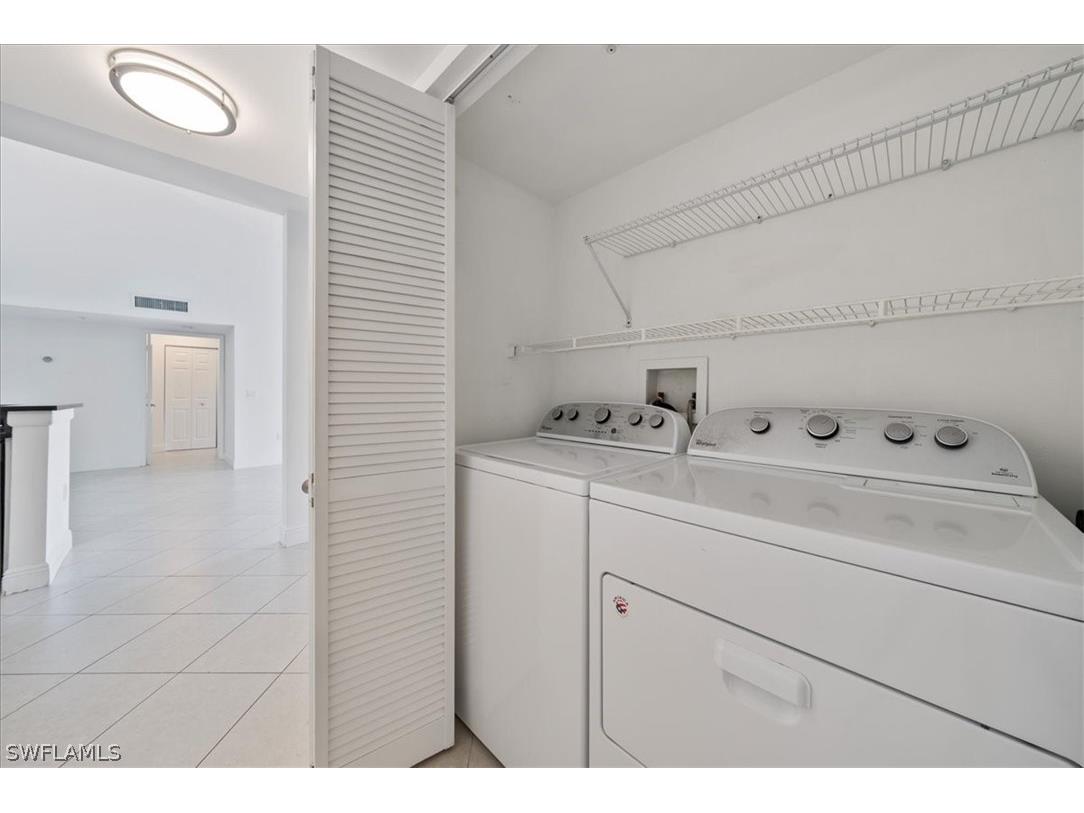 1210 Wildwood Lakes Boulevard #306 Naples FL 34104 225073413 image21