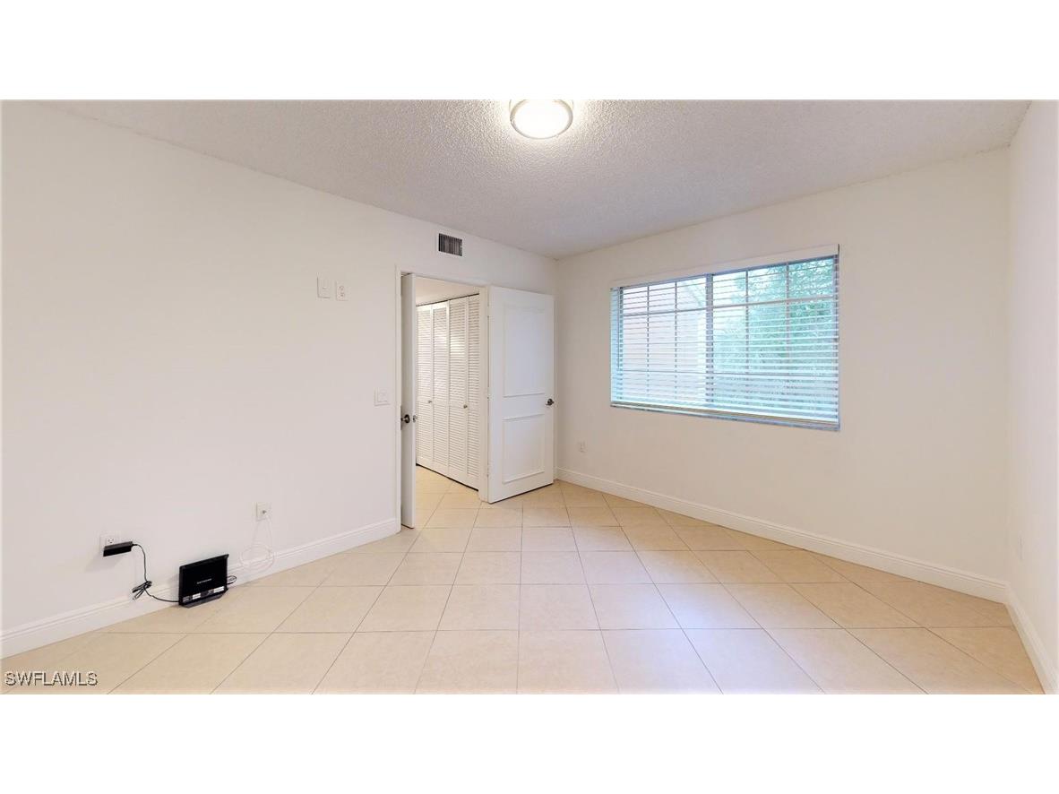 1210 Wildwood Lakes Boulevard #306 Naples FL 34104 226004681 image12