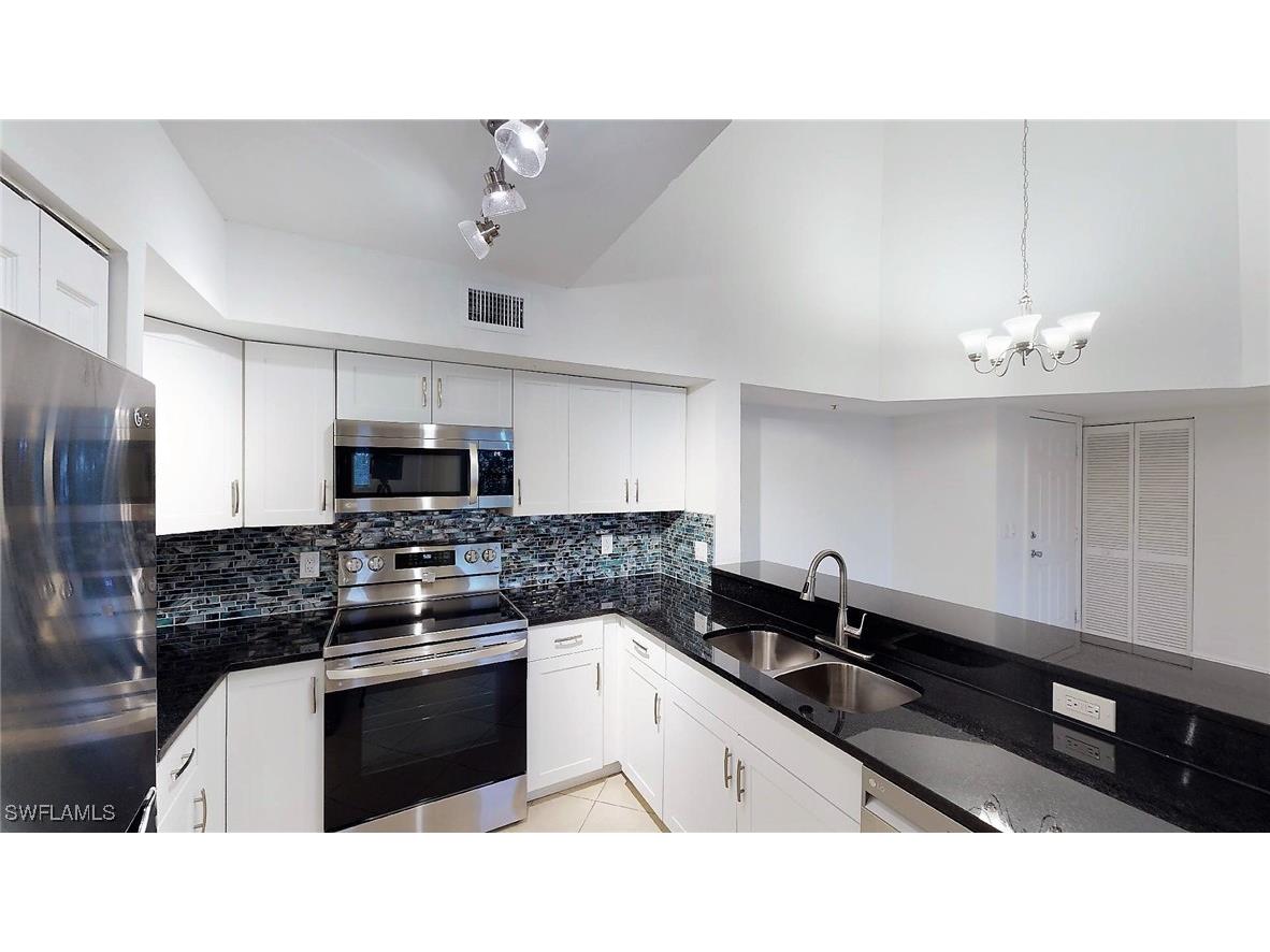 1210 Wildwood Lakes Boulevard #306 Naples FL 34104 226004681 image5