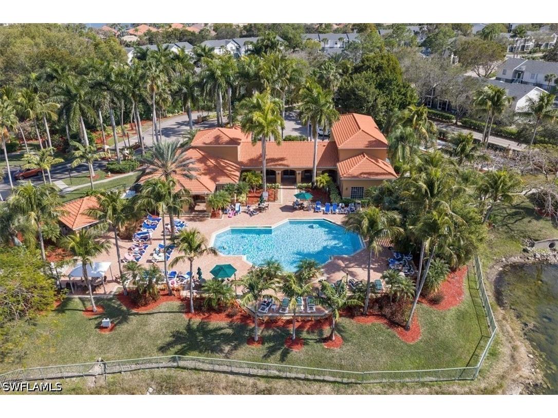 1210 Wildwood Lakes Boulevard #306 Naples FL 34104 226013014 image1