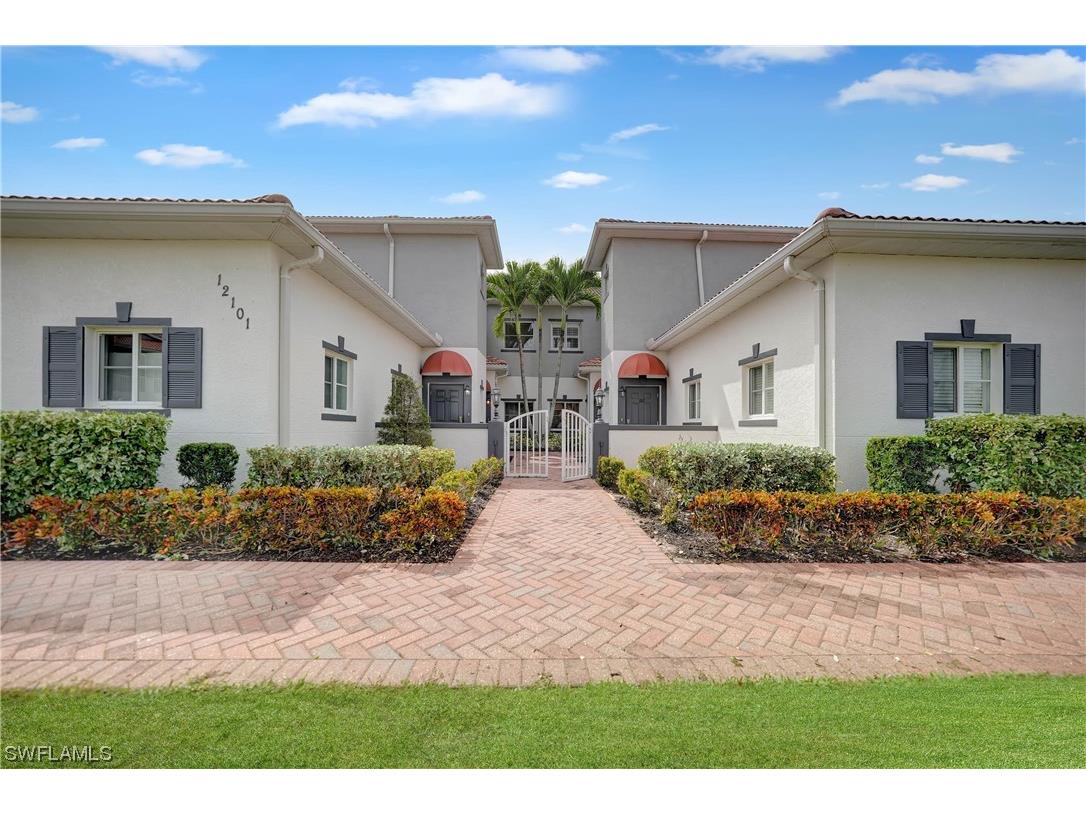 12101 Santaluz Drive #202 Fort Myers FL 33913 223070681 image1