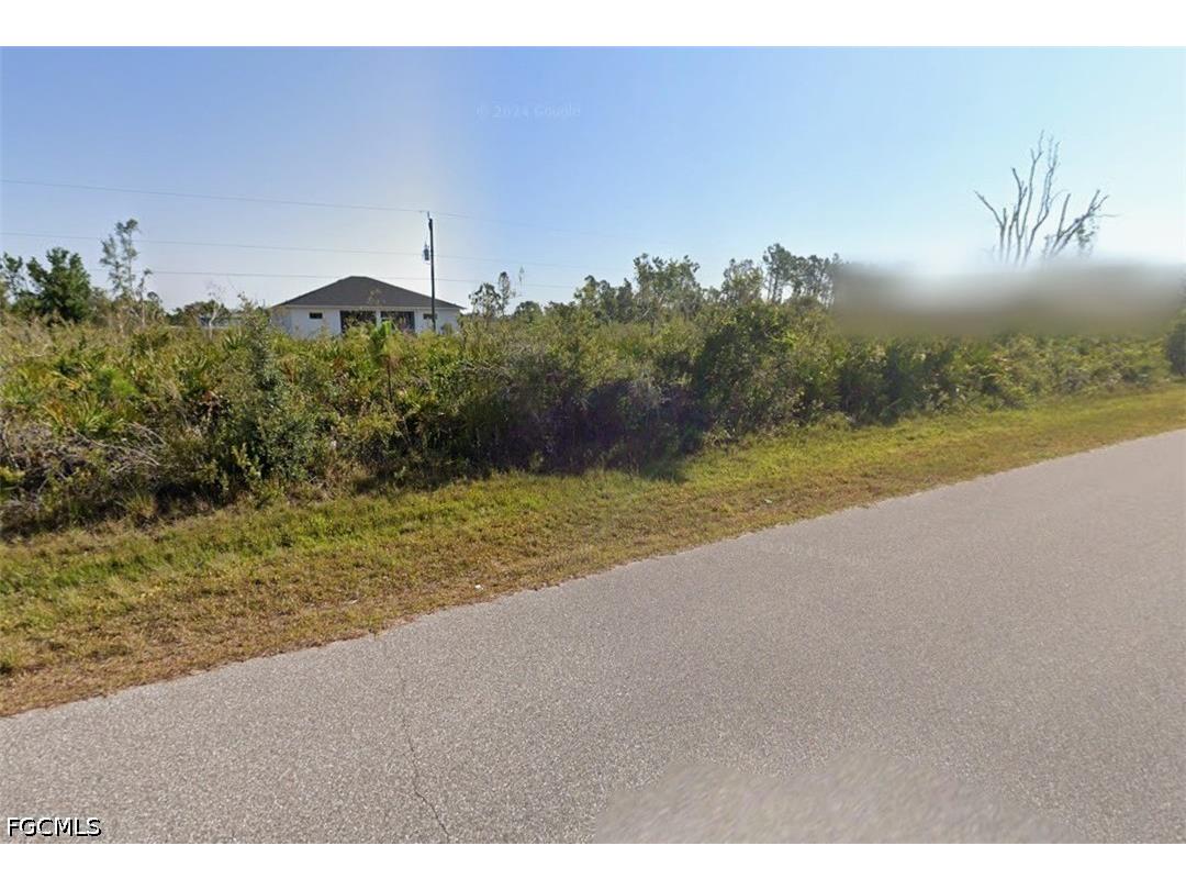 12105 Burow Avenue Port Charlotte FL 33981 2026021188 image1