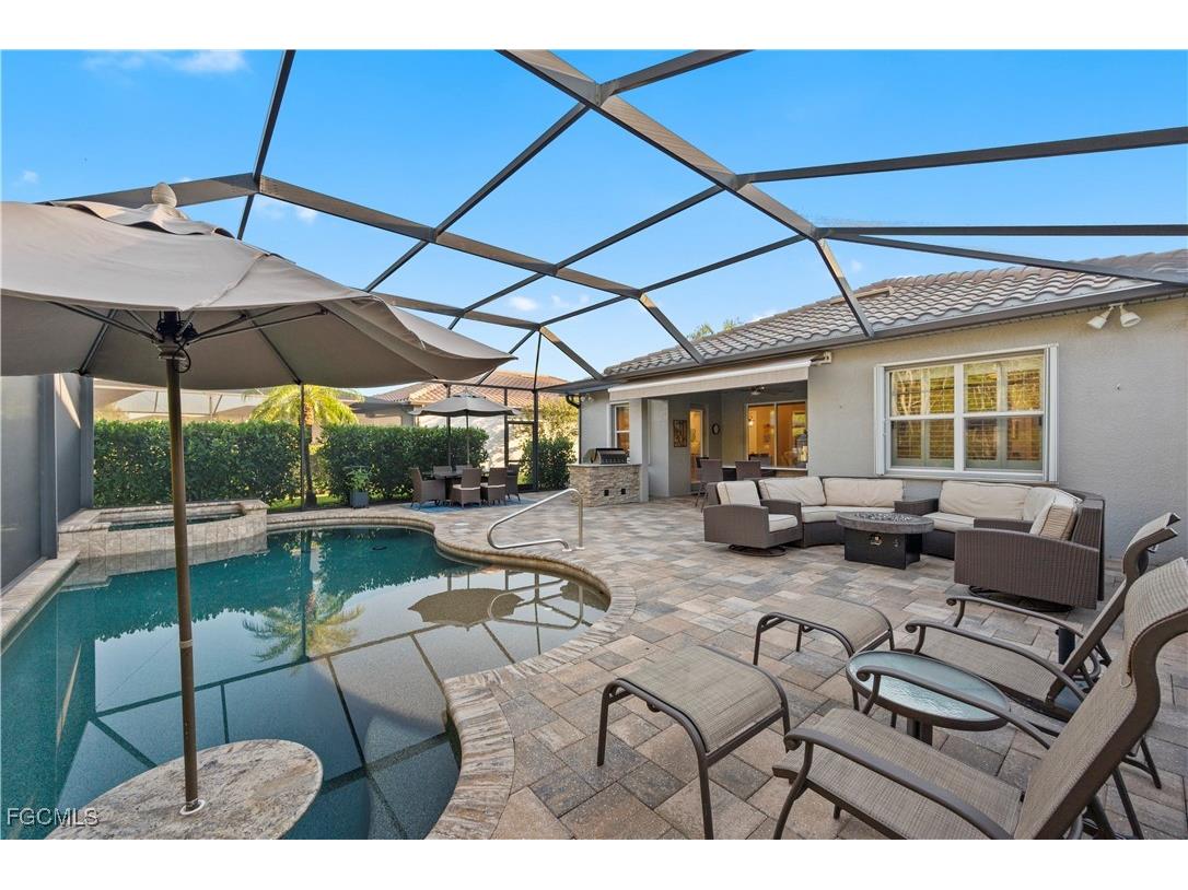 12109 Chrasfield Chase Fort Myers FL 33913 2025014751 image1