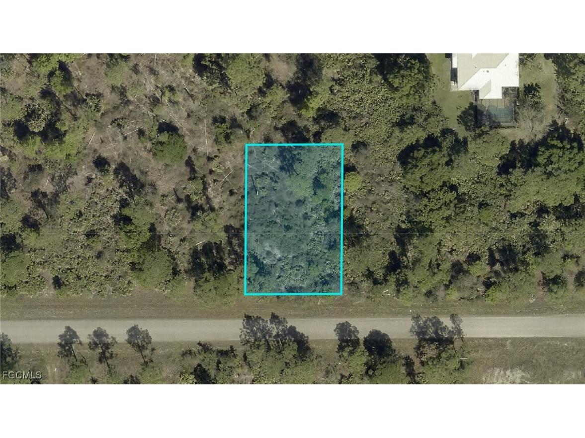 1211 Bermar Street Fort Myers FL 33913 2025017093 image2