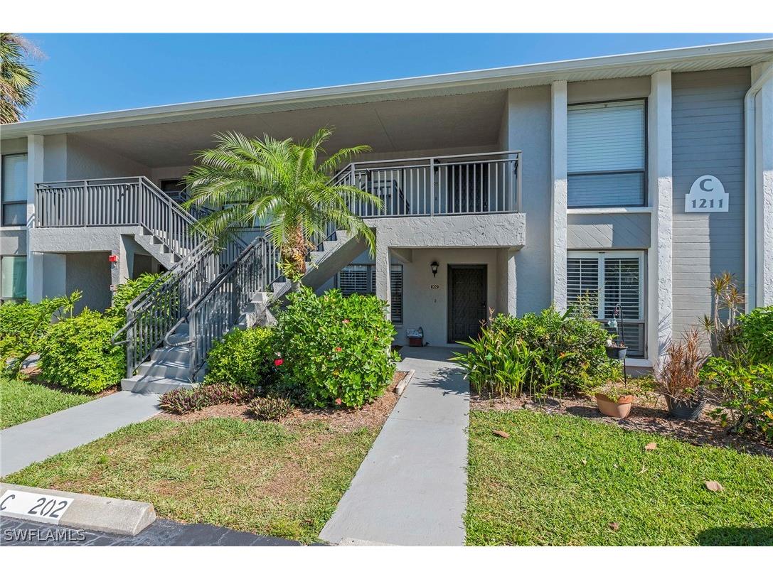 1211 Commonwealth Circle #C102 Naples FL 34116 224031575 image1