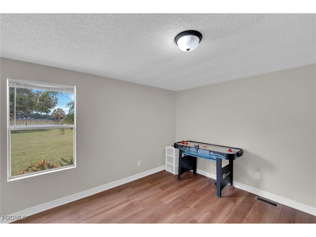 1211 Crescent Avenue Labelle FL 33935 2025002837 image34