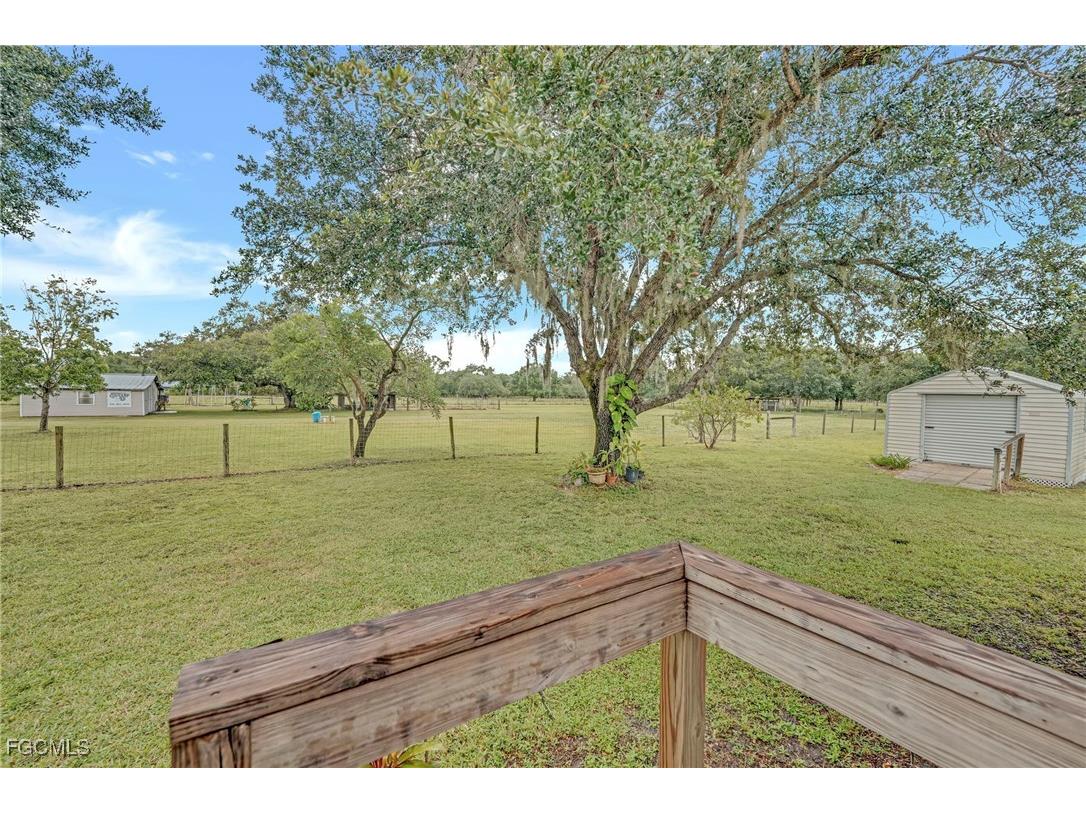 1211 Crescent Avenue Labelle FL 33935 2025002837 image41