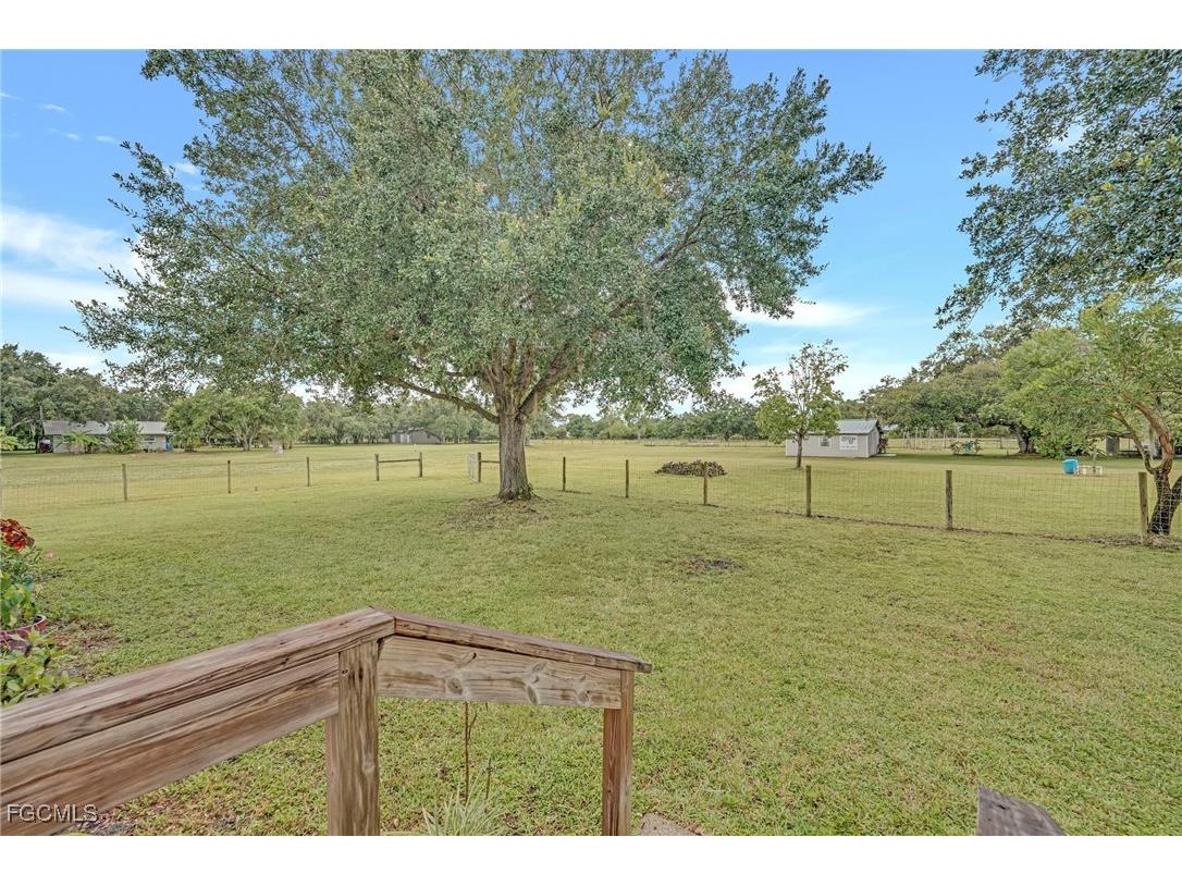 1211 Crescent Avenue Labelle FL 33935 2025002837 image42